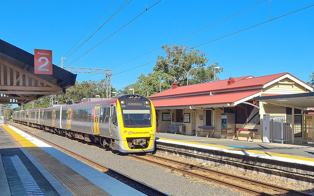 Beerburrum Road overbridge looking back toward Beerburrum station in 2021