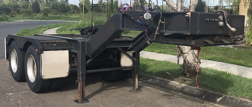 Image showing the back and side view of a low loader dolly
