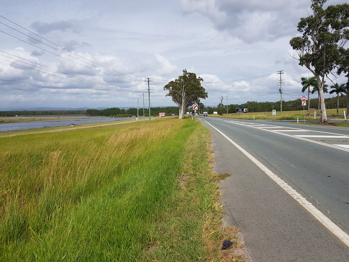 Side of Old Toorbul Point Road