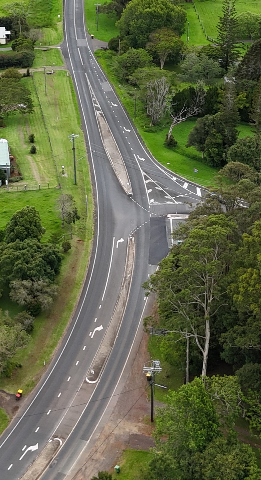 Landsborough-Maleny Road and Maleny-Montville Road intersection, Maleny.