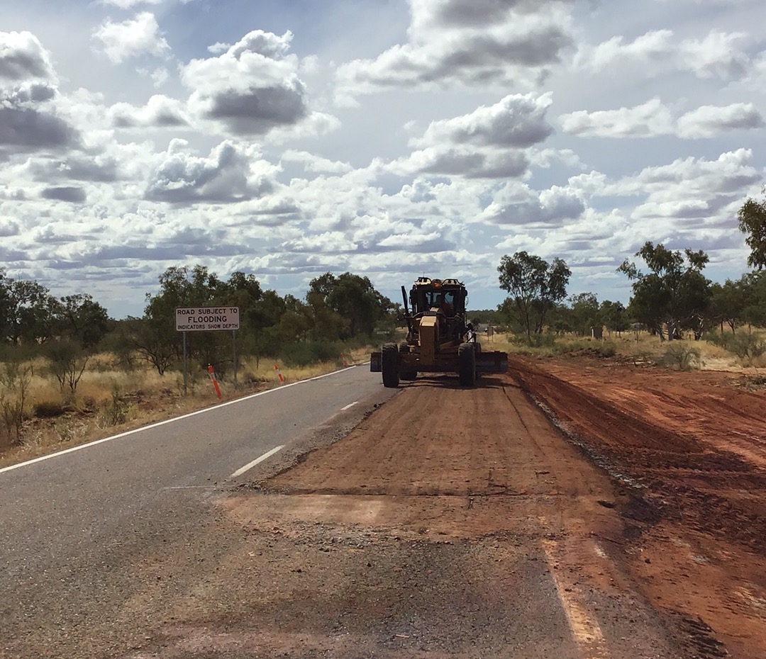 A construction vehicle performing in situ stabilisation works on Burke Developmental Road (Cloncurry to Normanton)