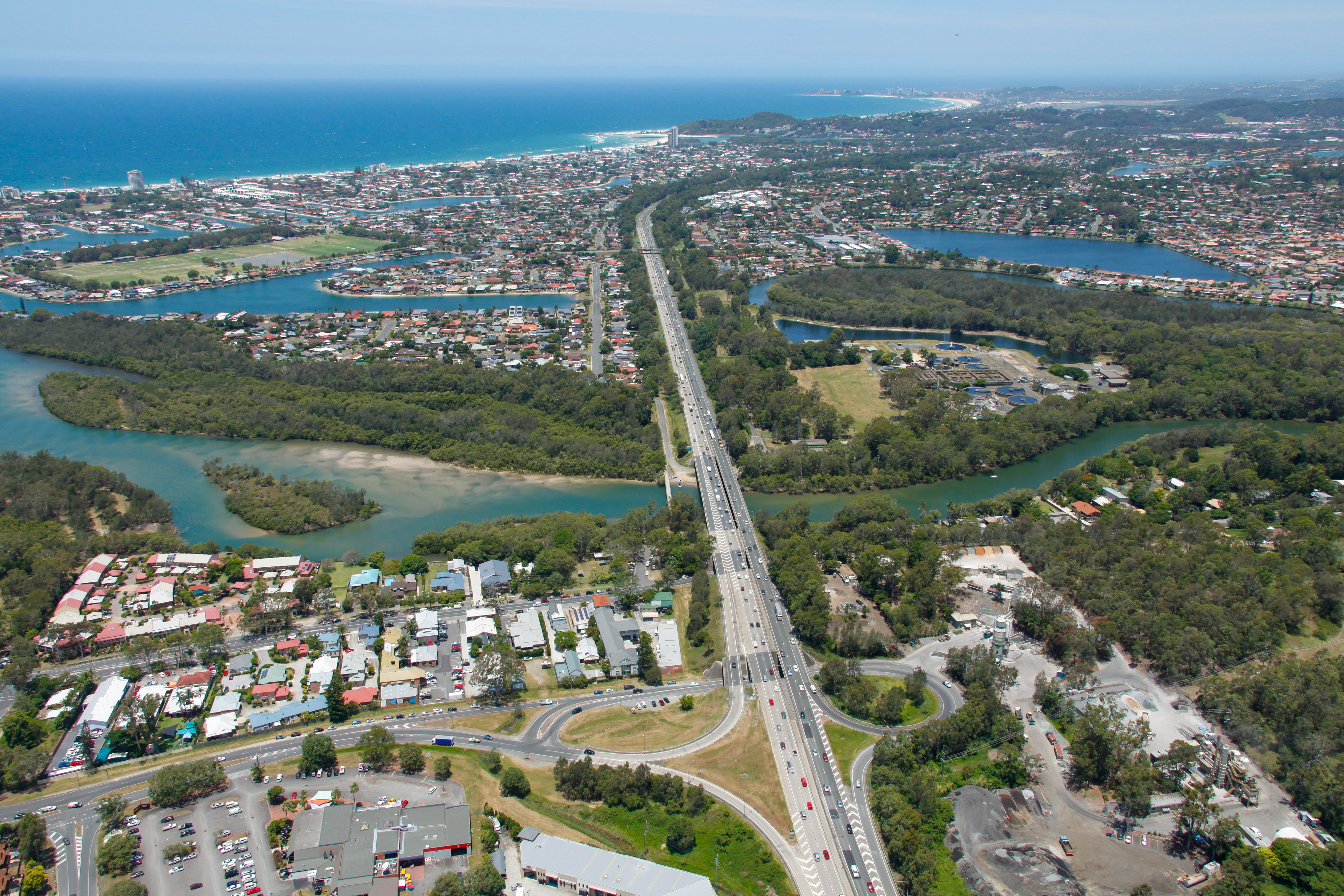 Pacific Motorway M1 Burleigh to Palm Beach Nineteenth Avenue Exit 89 Tallebudgera interchange Pacific Motorway M1 Burleigh to Palm Beach Nineteenth Avenue Exit 89 Tallebudgera interchange