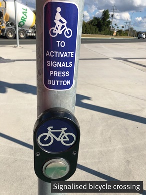 Signalised bicycle crossing